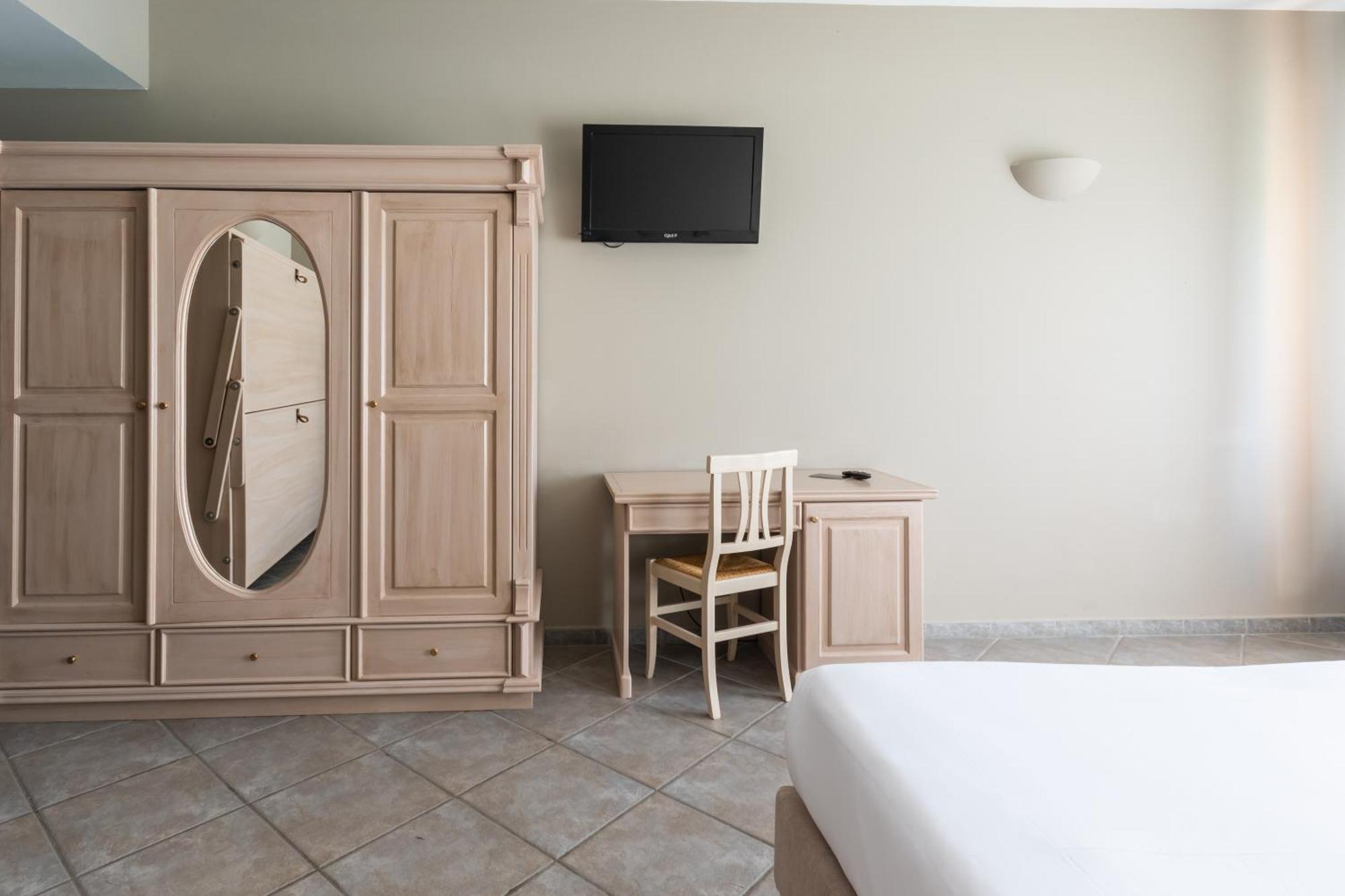 Hotel Don Luis Castel Di Sangro Exteriér fotografie