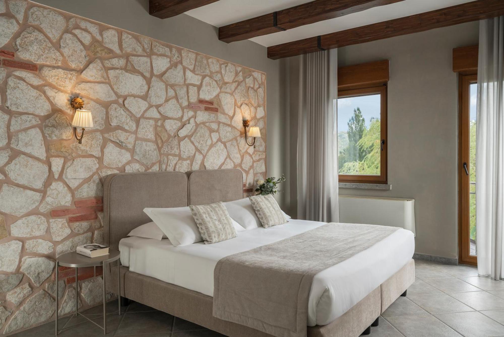 Hotel Don Luis Castel Di Sangro Exteriér fotografie