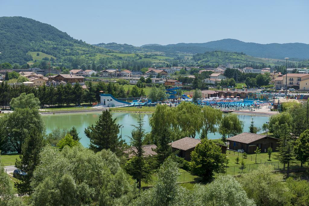 Hotel Don Luis Castel Di Sangro Exteriér fotografie