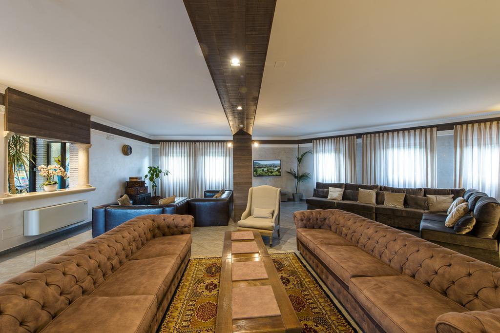 Hotel Don Luis Castel Di Sangro Exteriér fotografie